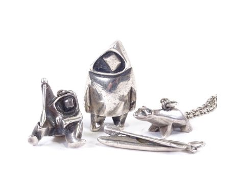 Various Danish sterling silver Inuit design pendants, including Eskimo, Polar Bear and canoe, largest height 30.9mm, 39.9g to