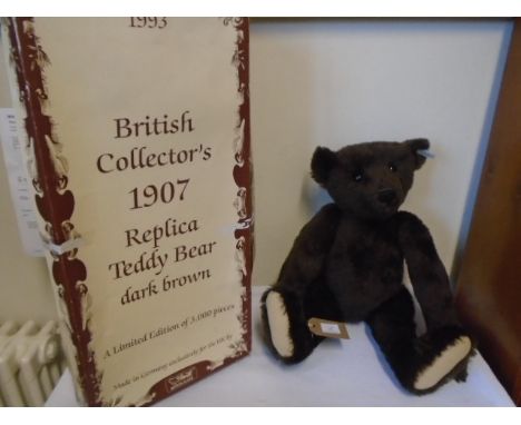 A boxed British collector's 1907 replica Steiff Teddy bear limited edition 1173 of 3000 with certificate, from 1993,  Dark br