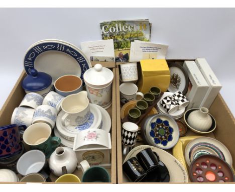 Collection of Hornsea pottery comprising a Concept vase, Oceana part dinner ware, Omega storage jar, Muramic dishes, Edenfiel