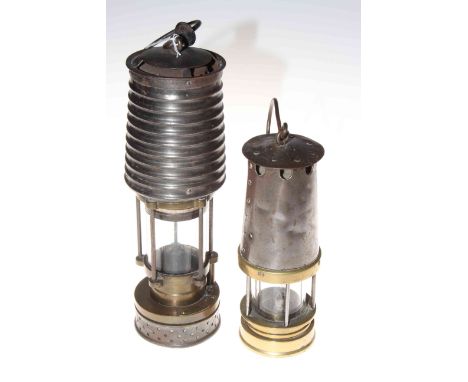 Good Patterson miners lamp, type HCP, together with another lamp, type B1 (2).