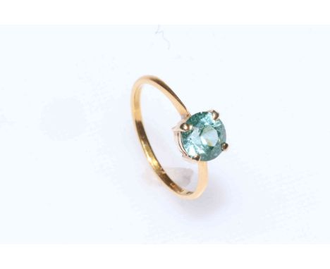 22 carat yellow gold and blue stone claw set ring, size P½.