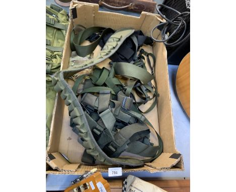 A BOX OF ASSORTED ARMY CAMO POUCHES, GUN HOLSTERS AND FURTHER BELTS AND ACCESSORIES 