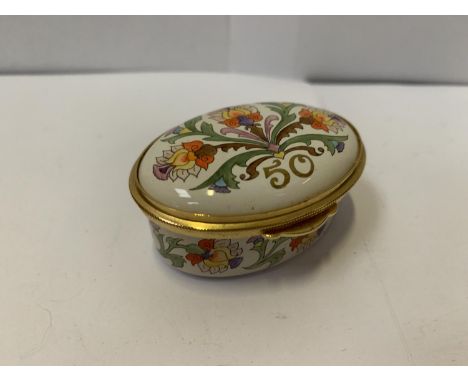A SMALL STAFFORDSHIRE ENAMEL BOX 