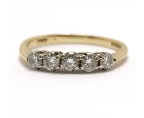 18ct hallmarked gold 5 stone diamond ring - size L &amp; 2.1g total weight 