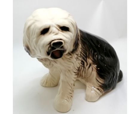 Large ceramic figure of an old english sheepdog - 34cm high x 44cm long with no obvious damage