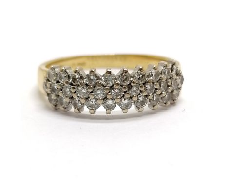 18ct hallmarked gold diamond 3 row ring (31 stones) - size Q½ &amp; 4.3g total weight 