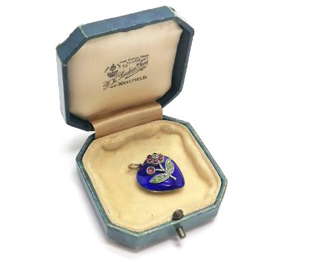Antique unmarked gold blue enamel heart pendant with flower detail set with gemstones - 7.5g total weight &amp; 2.5cm drop in