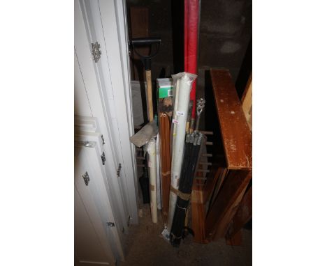 A quantity of miscellaneous items to include roller blinds; drainage rods etc