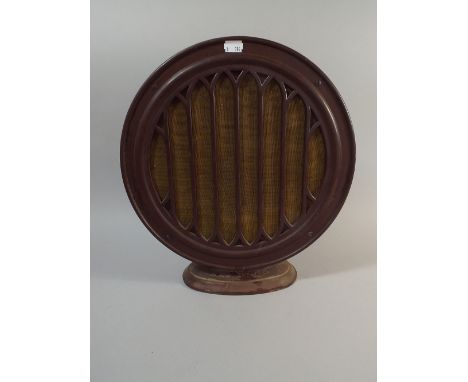 A Vintage Circular Bakelite Speaker by BT-H, 23cm Diameter
