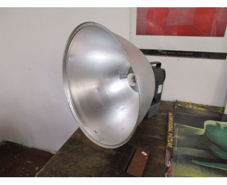 Large studio light