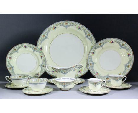 A Royal Worcester bone china "Duchess" pattern dinner, tea and coffee service (approximately 140 pieces)