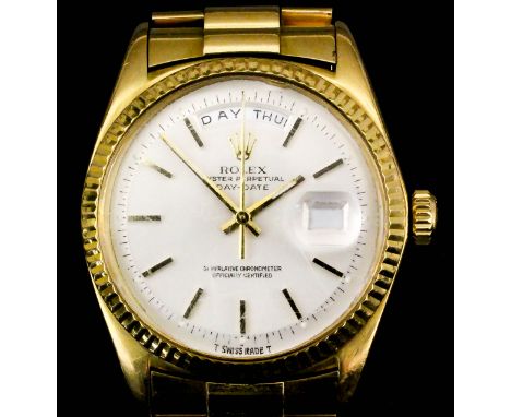 A gentleman's 18ct gold cased Rolex Oyster Perpetual "Day-Date" automatic wristwatch, Model 1803, Serial No. 927439 (dating t