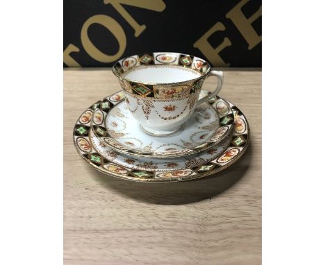 SHELF OF ROYAL ALBERT CHINA (40 PIECES)