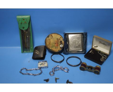 A QUANTITY OF COLLECTABLES TO INCLUDE A SILVER CIGARETTE CASE, TWO BANGLES, VARIOUS PENCILS, CIGARETTE LIGHTERS, CHARM BRACEL