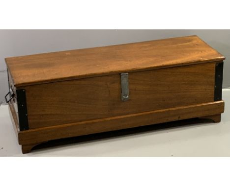 POLISHED BLANKET BOX with black japanned edging and handles, on bracket supports, 40cms H, 115cms W, 42cms D