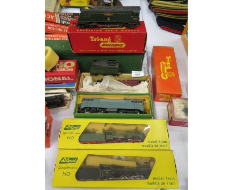 Tri-ang R.356 and R.258, Liliput 107 and 102, Hornby ACHO 638 and another unboxed