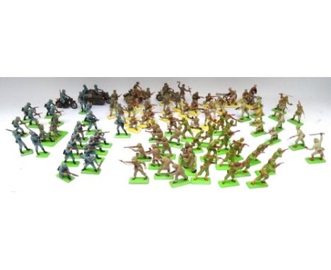 Britains Deetail WWII Figures Kettenkrad, two 8th Army Vickers Machine Guns, Afrika Korps Dispatch Rider and Motor Machine Gu