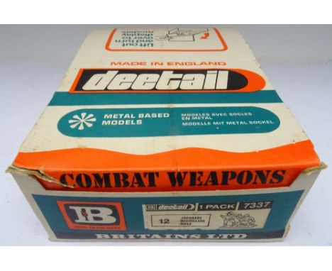 Britains set 7337, RARE Deetail Japanese recoilless Rifle, twelve in original Trade Box  (Condition Excellent, box Excellent-