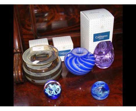 Caithness paperweights, studio vase