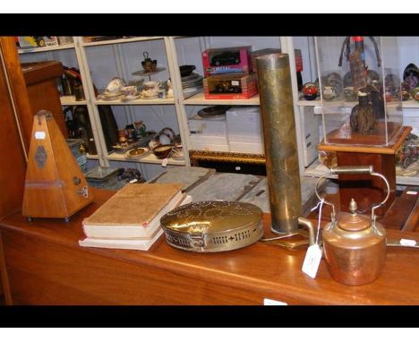 A vintage French metronome, together with assorted metal ware etc. 