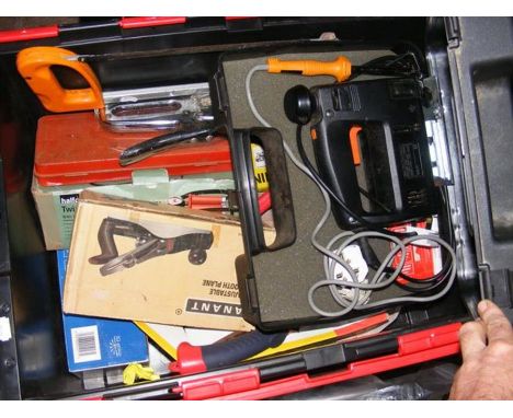 Assorted tools including Anant adjustable smooth plane
