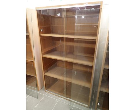 Large pine four shelf display cabinet with lockable sliding glass doors 94 x 40 x 160 cm H 