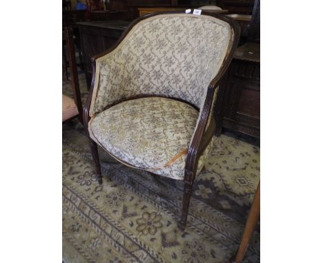 An Edwardian Mahogany Framed Tapestry Upholstered Tub Chair. 