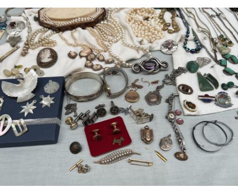 Assorted costume jewellery including necklaces, brooches, faux pearls, bracelets, stick pins, rings, cufflinks, bangle etc