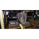 Browning Helical Reducer, S/N 100S70H01T58, Ratio 57.6:1, Output RPM 30
