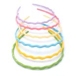 4000 X BRAND NEW ASSORTED HAIR PRODUCTS IN VARIOUS DESIGNS AND SIZES (STOCK CAN INCLUDE HEADBANDS,