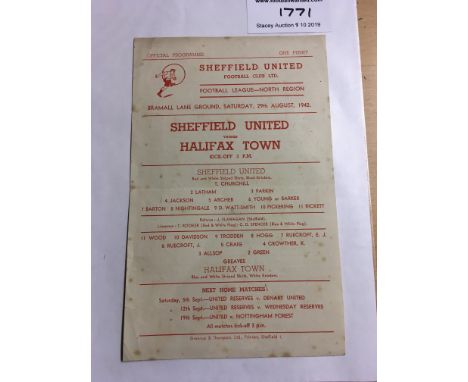 42/43 Sheffield United v Halifax Town Football Programme: Dated 29 8 1942 in good condition with no team changes. Light fold 