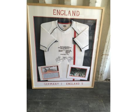 Germany 1 England 5 2001 Signed Framed Football Shirt: Ltd edition number 23/25 signed by England goalscorers who coincidenta