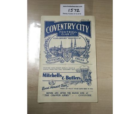 35/36 Coventry City v Reading Football Programme: Dated 28 12 1935 in good condition with no team changes. Rusty staple makin