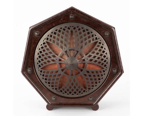 Phillips, a speaker, Type 2019. 1929.&nbsp;Dimensions:(D:16 x W:35 x H:35 cm)