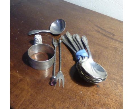 Various silver inc. 2 fruit spoons, caddy spoon etc. 7.8 ozt total