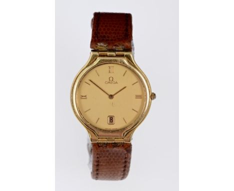 Gentlemen's Omega gold (18ct) wristwatch with quartz movement, gold coloured dial with date aperture, applied Roman and baton