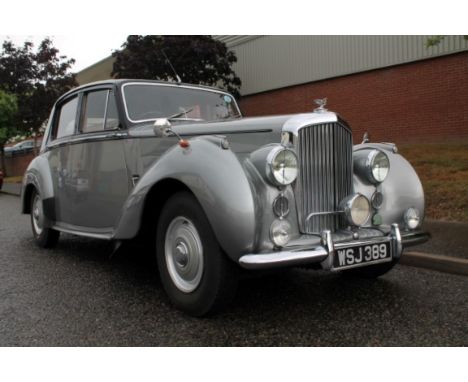 1954 Bentley R Type saloon Registration No WSJ 389, Chassis No B51ZX, six cylinder 4,650cc engine, automatic transmission.  T