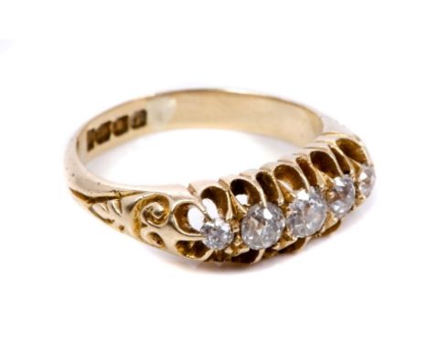 George V gold (18ct) diamond five stone ring with five graduated old cut diamonds in gold claw setting with carved shoulders 