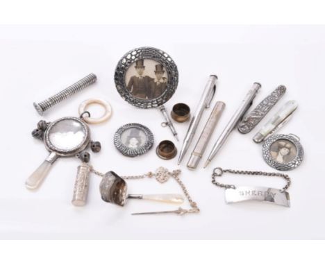 Selection of miscellaneous silver and white metal including Georgian silver caddy spoon with mother of pearl handle (Birmingh