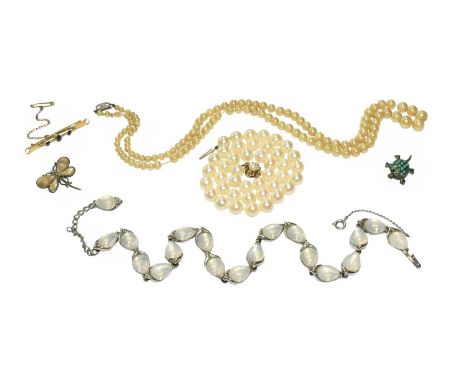 A Small Quantity of Jewellery, including a composite blue stone brooch, with applied plaque stamped '9CT', length 4.9cm; a cu