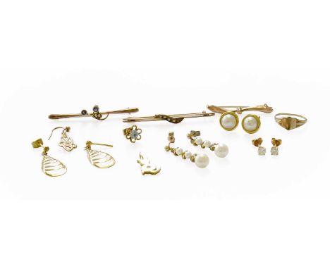 A Quantity of Jewellery, including two pairs of 9 carat gold drop earrings; a pair of stud earrings, stamped '750'; another p