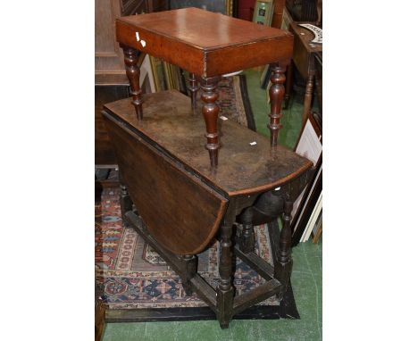 A Victorian mahogany bidet, ceramic liner, turned legs, c.1880; an oak dropleaf table, oval top, pegged joints, turned legs, 