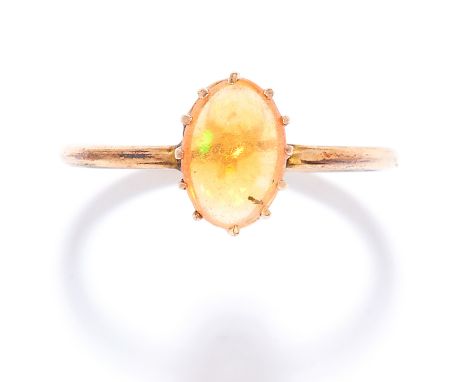 OPAL DRESS RING in yellow gold, set with a cabochon fire opal, unmarked, size M / 6.5, 1.4g.