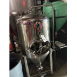 Glacier 3 BBL Stainless Steel Fermentation Tank on Casters - Cone Bottom, Unjacket | Rig Fee $100
