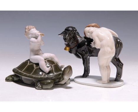 Zwei Porzellanfiguren, Rosenthal, um 1920,  'Schildkrötenpost', Entwurf Ferdinand Liebermann 1913, Modellnr. K 320, kleiner P