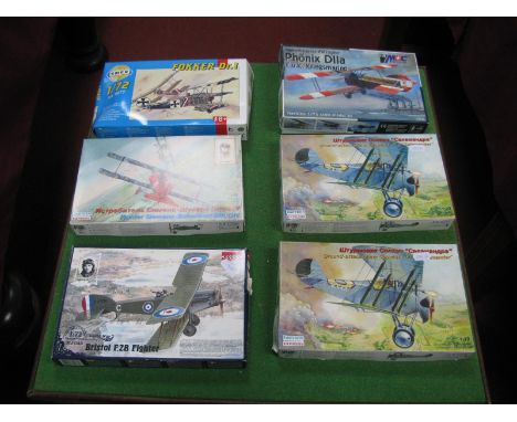 Six 1:72nd Scale Plastic Model Military Aircraft Kits, by Smer, Eastern Express, Roden MAC, mostly WWI Aircraft including Fok