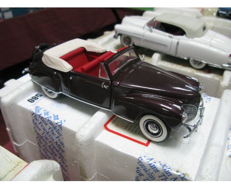 A Franklin Mint 1:24th Scale Diecast Model 1941 Lincoln Zephyr, missing literature and box outer, some damage noted.