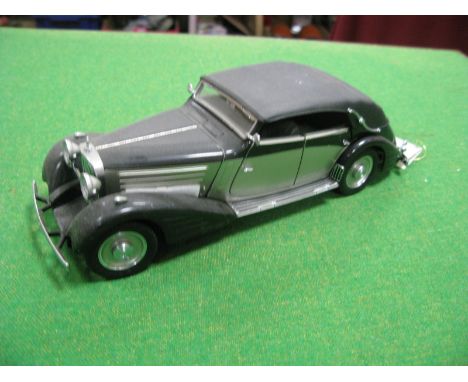 A Franklin Mint 1:24th Scale Diecast Precision Model 1939 Maybach Zeppelin, missing outer box and literature.