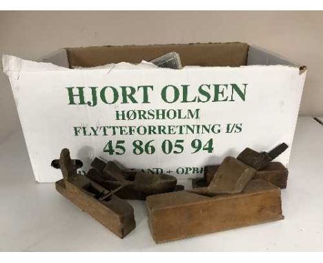 A box of car headlamp,, assorted hand tools incl. vintage planes etc