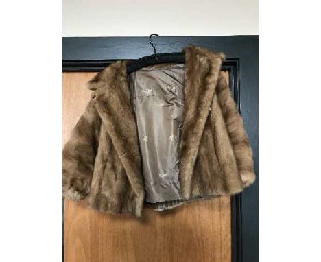 A vintage lady's Mink fur coat 